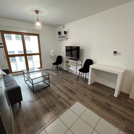 Appartement 2 Pieces Ligne 1 Montreuil  Exterior foto